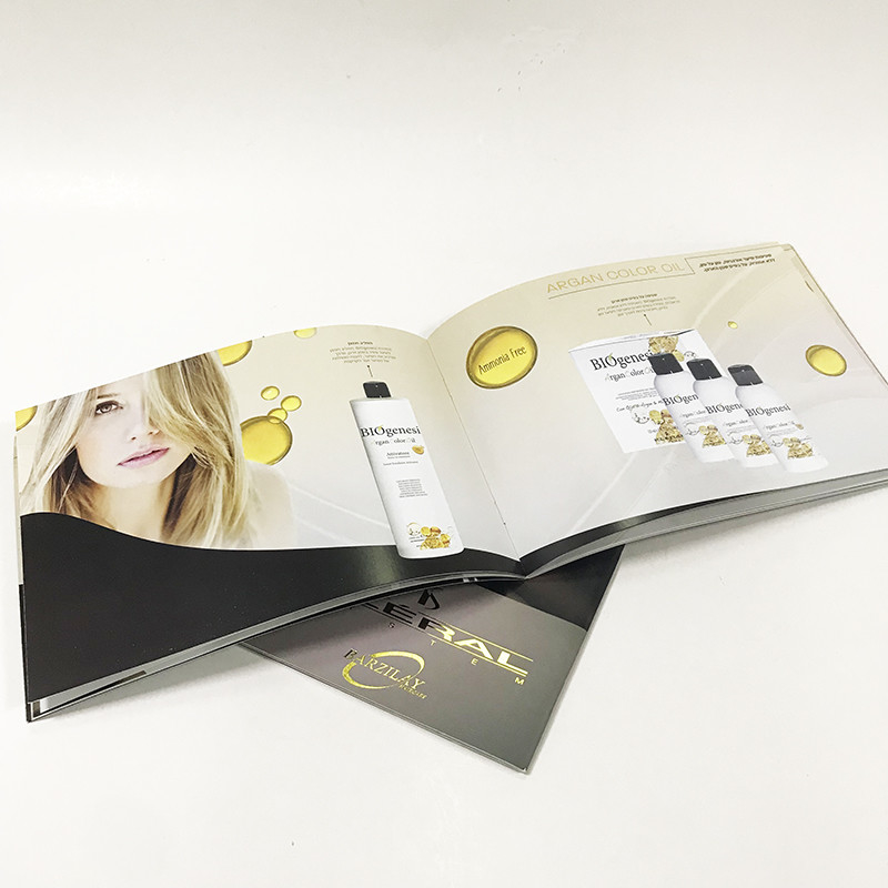 ใบปลิว ใบปลิว การพิมพ์โปสเตอร์ที่กำหนดเอง 4c 4c Cmyk Color A5 การพิมพ์แผ่นพับ